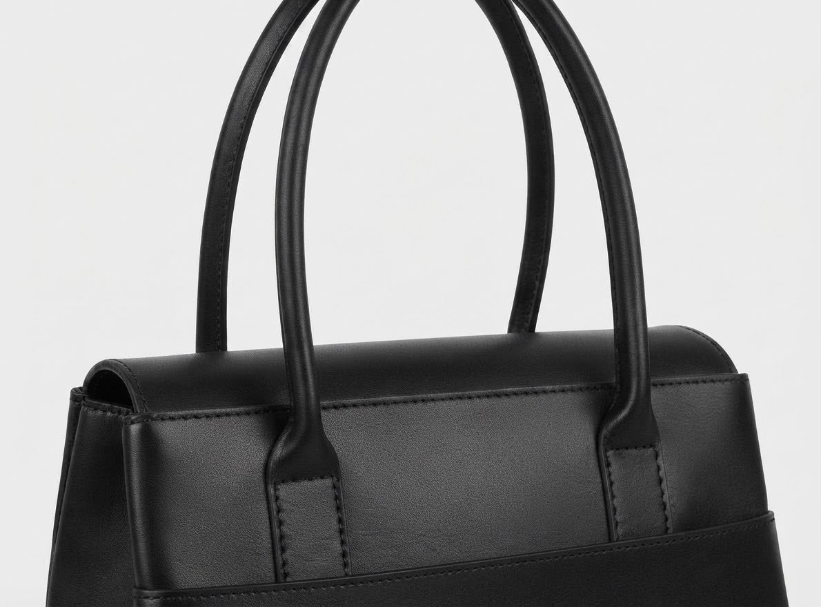 Avenza Signature Structured Tote