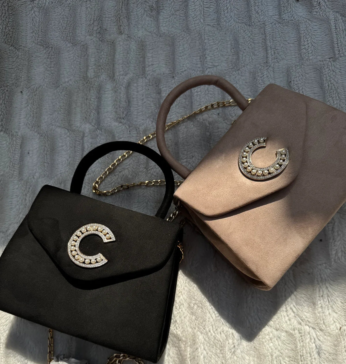 avenza-official-037-crossbody-bag-black-color