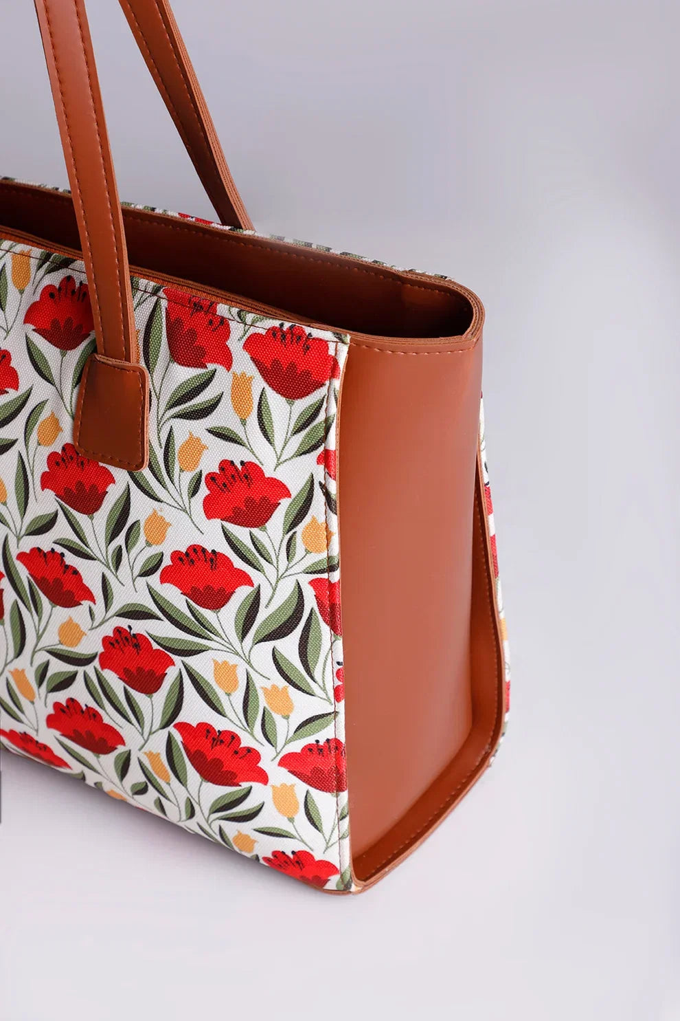 avenza-official-canvas-bag-redrose-pakistan