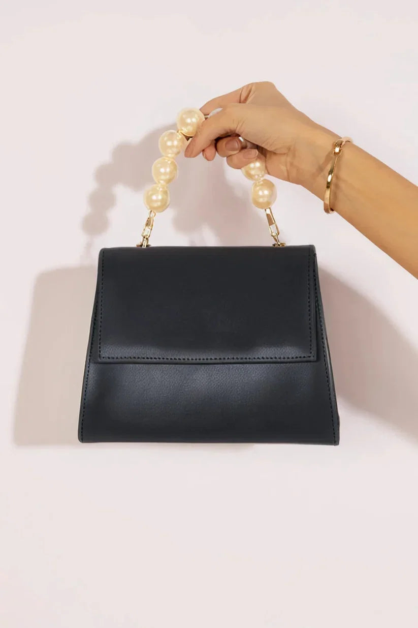avenza-official-cortezpearls-crossbody-bag-black-color