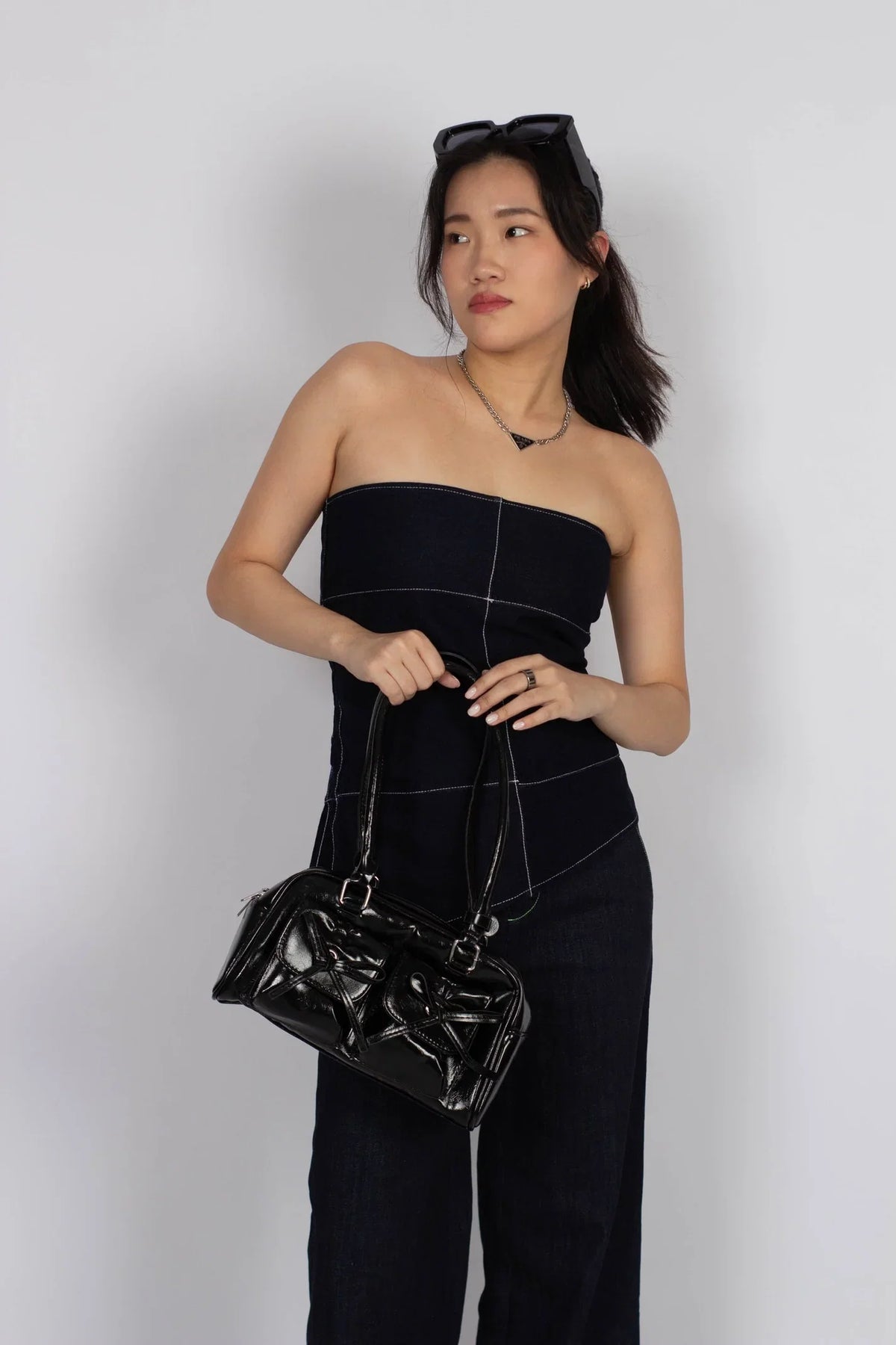 avenza-official-karen-pu-leather-crossbody-black