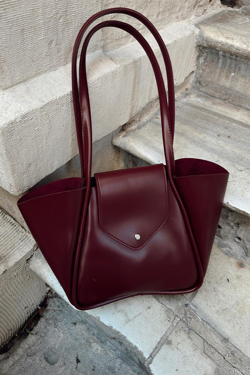avenza-official-kelve-womens-shoulder-bag-maroon3