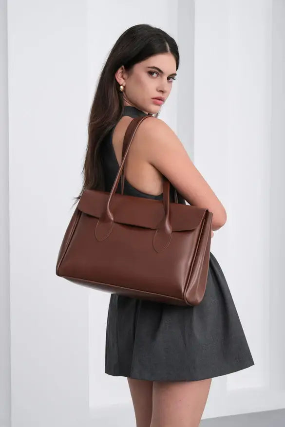 avenza-official-loon-large-tote-bag-brown