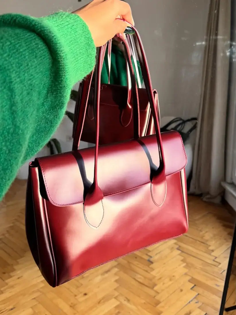 avenza-official-viral-loon-leather-tote-bag-colors-pakistan