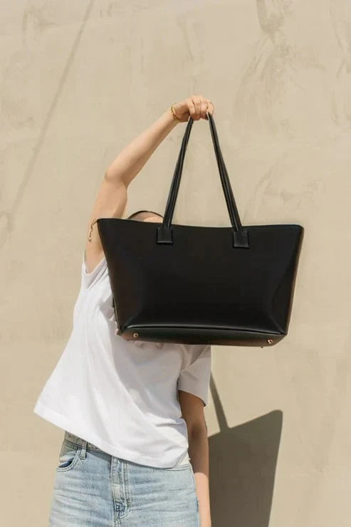avenza-official-luxe-pu-leather-shoulder-bag-black