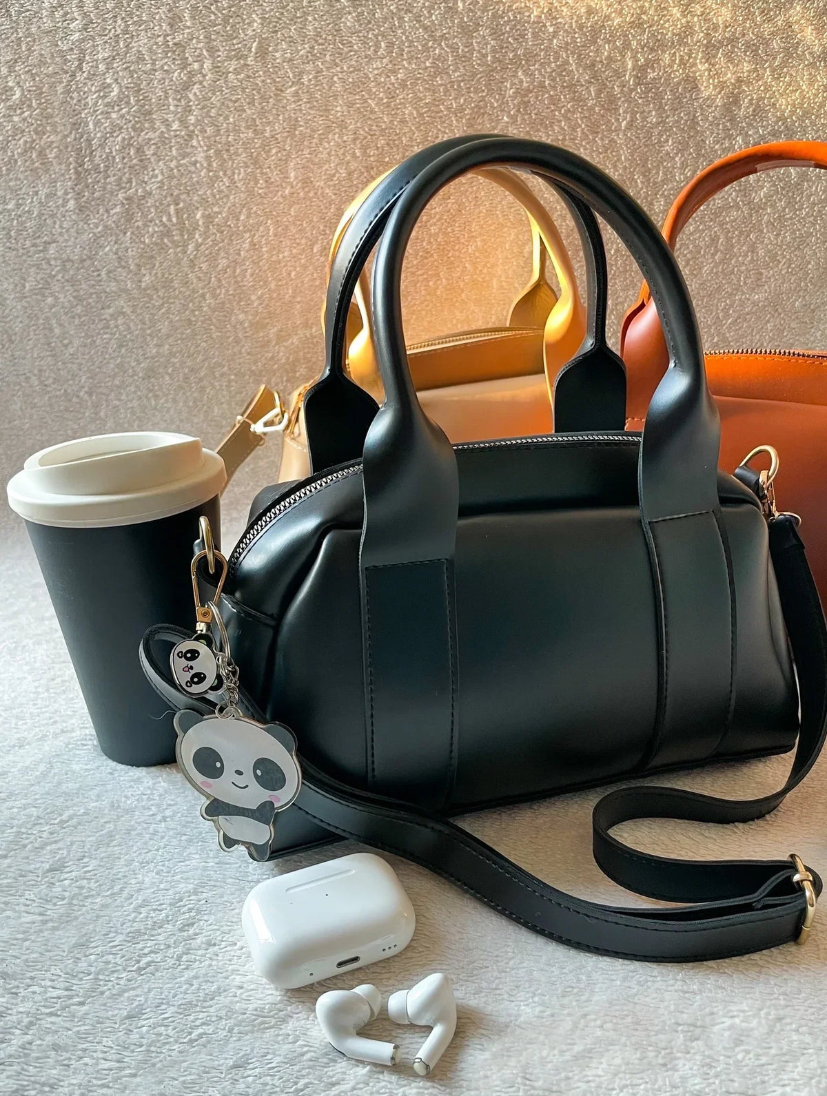 avenza-official-orb-crossbody-bag-black-color3_ba0c71dd-5a6a-4e15-a273-2ce461107dc
