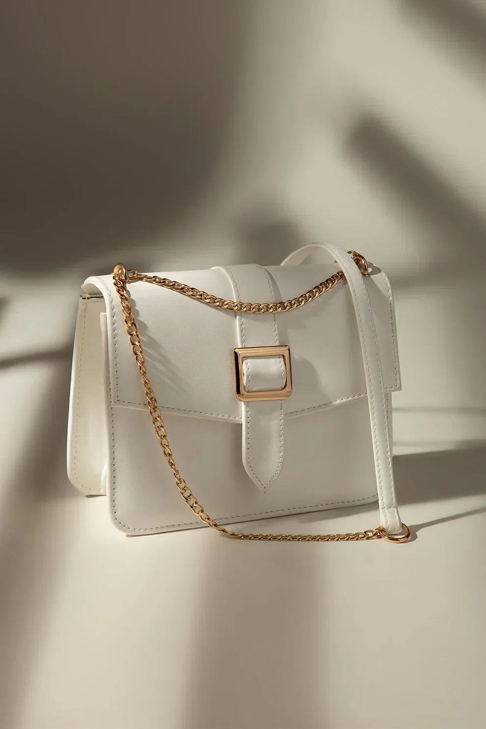 avenza-official-squarmoq-crossbody-bag-white-color