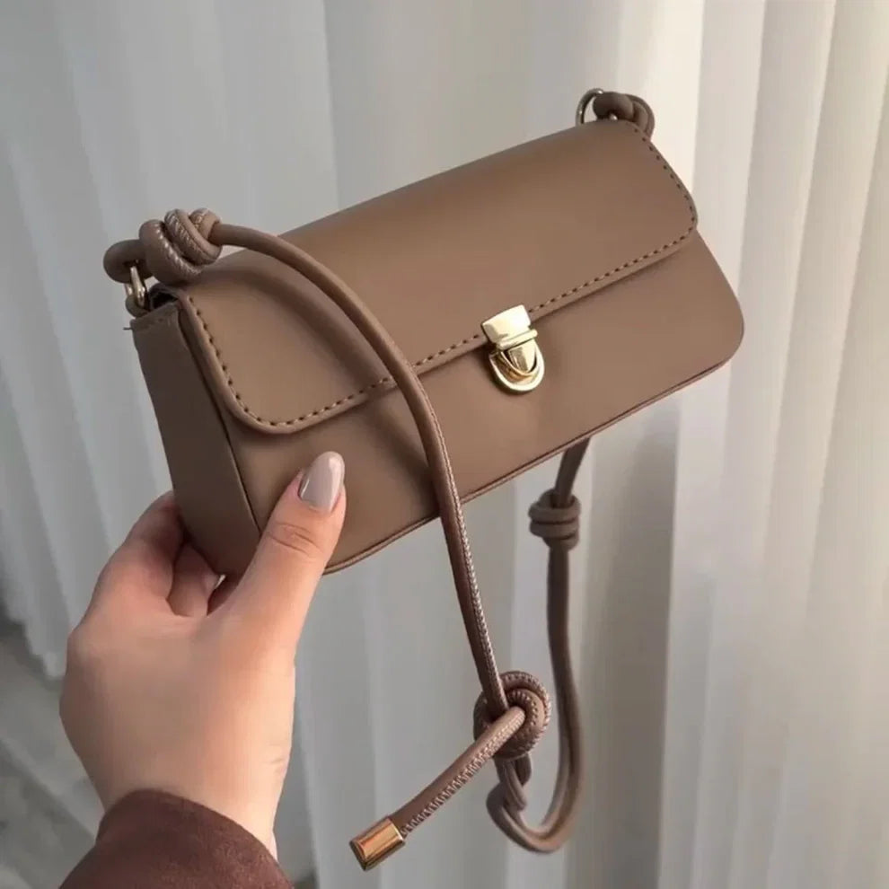 avenza-official-swine-elegant-handbag-cream