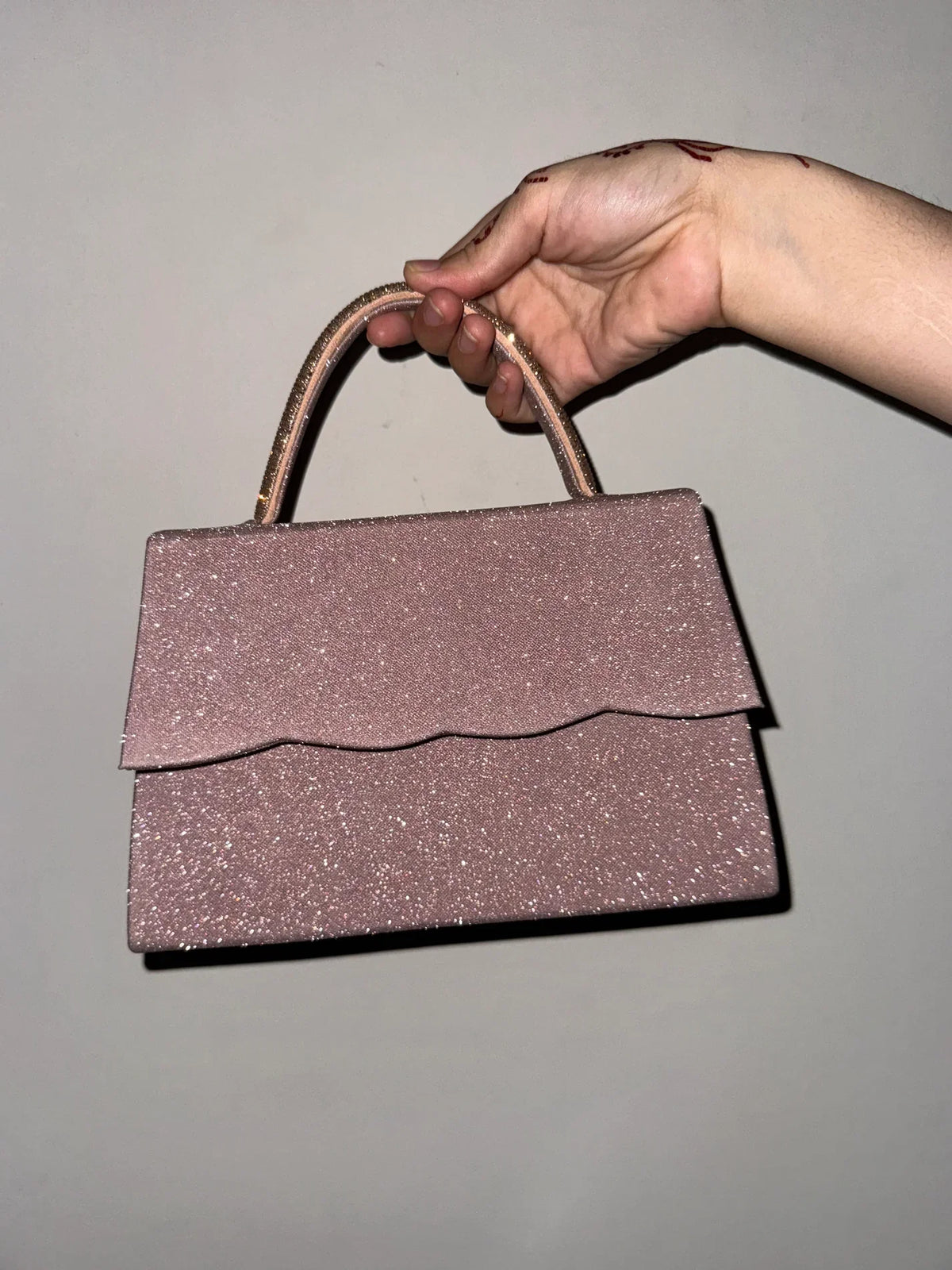 Avenza Official Multi Shine Crossbody Bag for Women