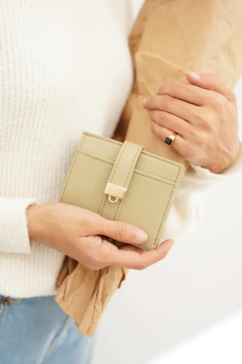 stylish-girls-mini-leather-wallet-olive-green