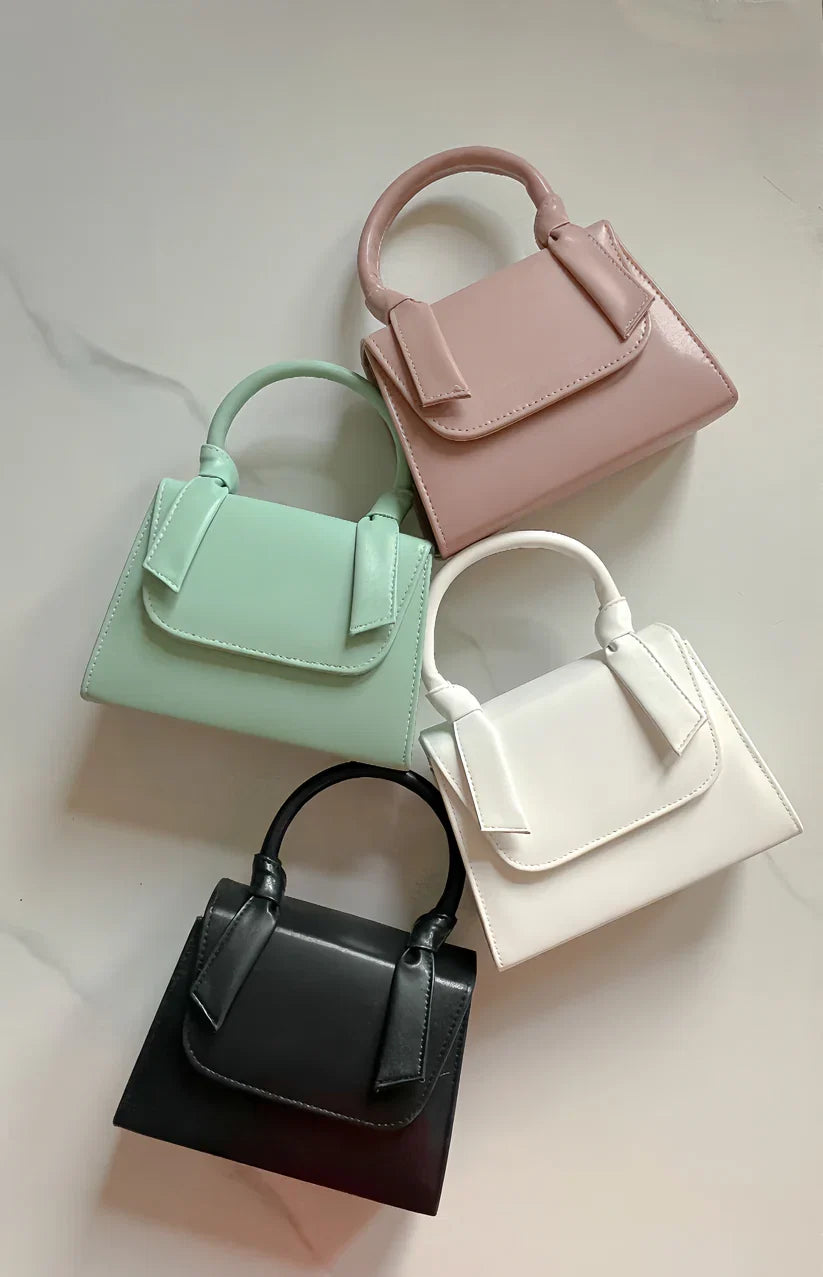 trendy-womens-luxecurve-crossbody-bag-white-avenza